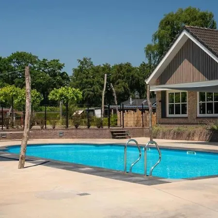 Mooi Chalet Op Prachtige Plek In Het Groen Voorthuizen Exterior photo
