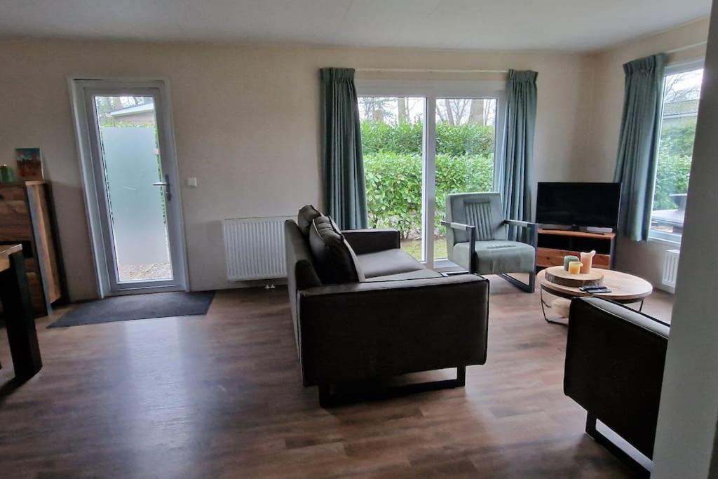 Chalet Mooi Op Prachtige Plek In Het Voorthuizen